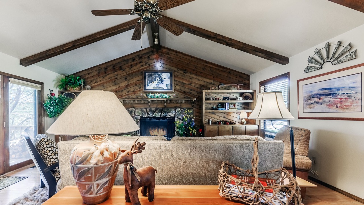 Photo of Livingroom in Ruidoso Downs