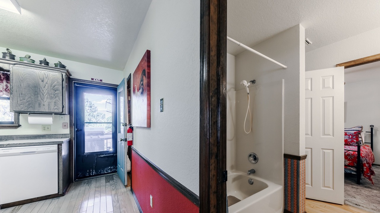 Photo of Bathroom in Ruidoso Downs