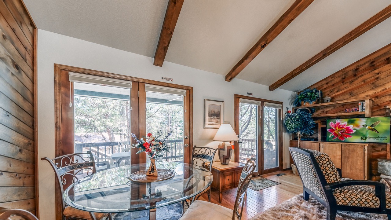 Photo of Bedroom in Ruidoso Downs