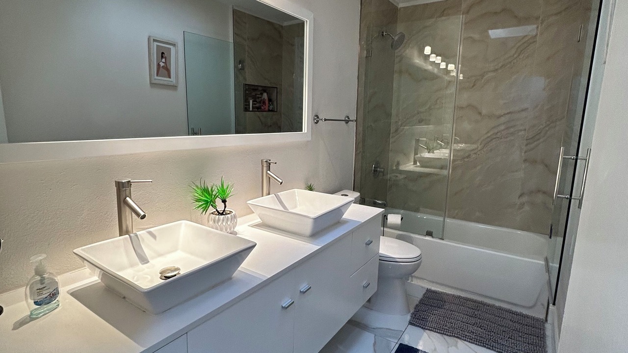 Photo of Bathroom in Town N County Park