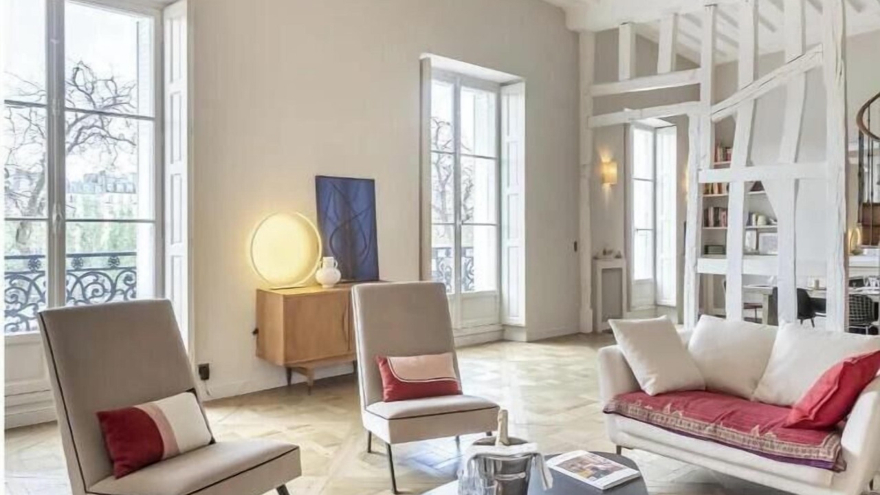 Photo of Livingroom in 4th Arrondissement