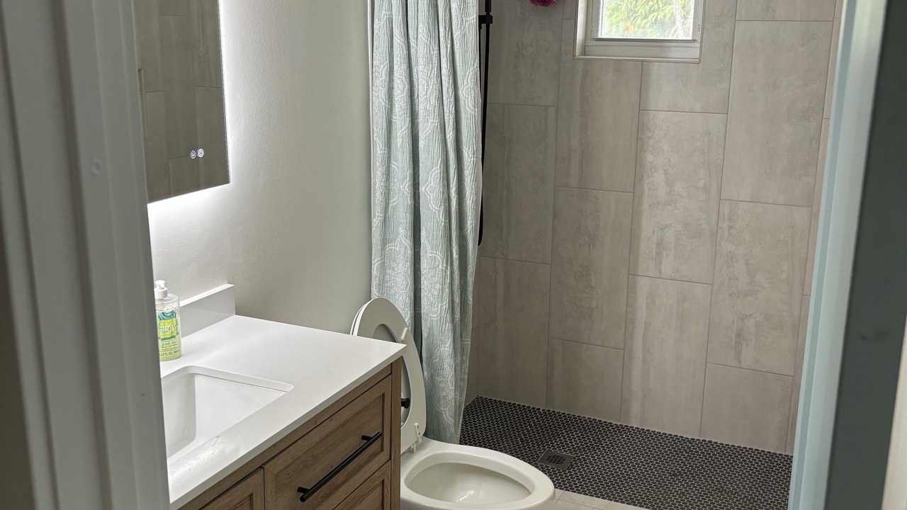 Photo of Bathroom in Sugarloaf Shores