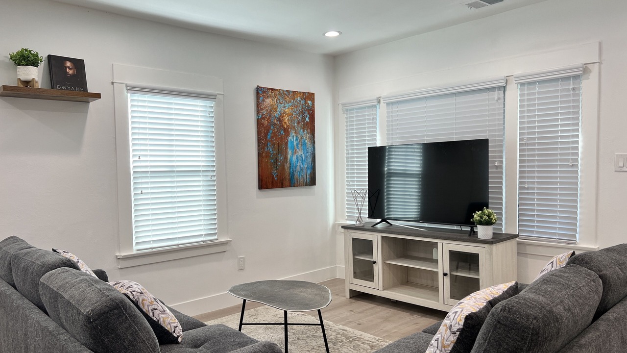 Photo of Livingroom in Fullerton
