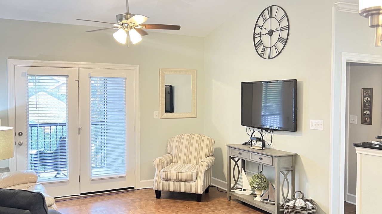 Photo of Livingroom in Foley