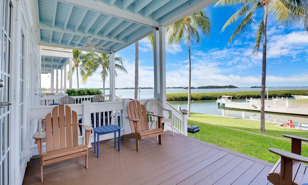 Photo of Patio Balcony in Indigo Reef Marina Homes