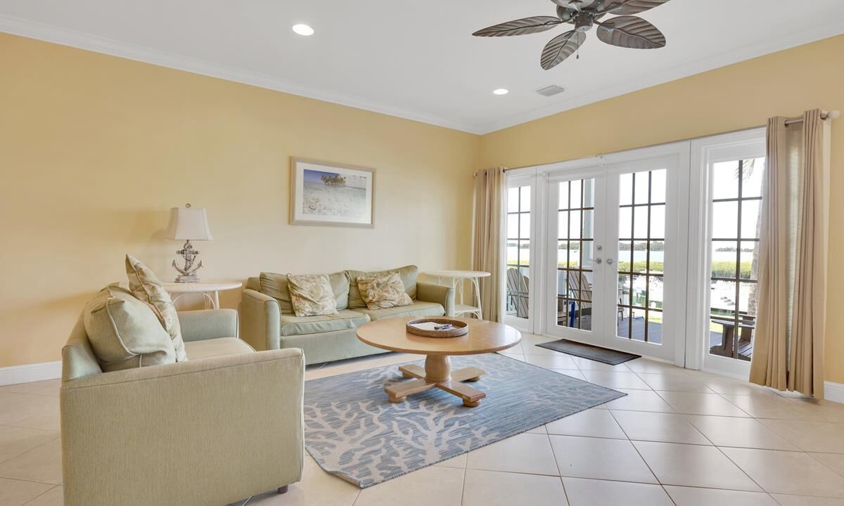 Photo of Livingroom in Indigo Reef Marina Homes