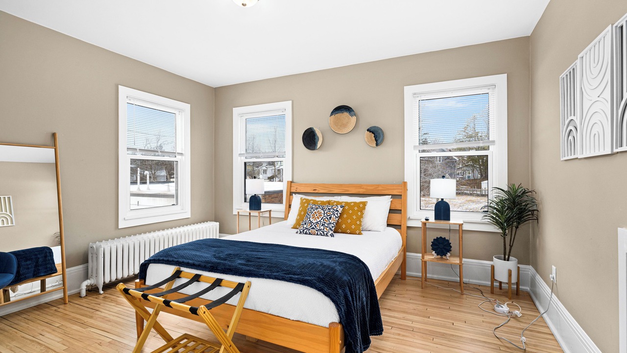 Photo of Bedroom in Lakeside - Lester Park