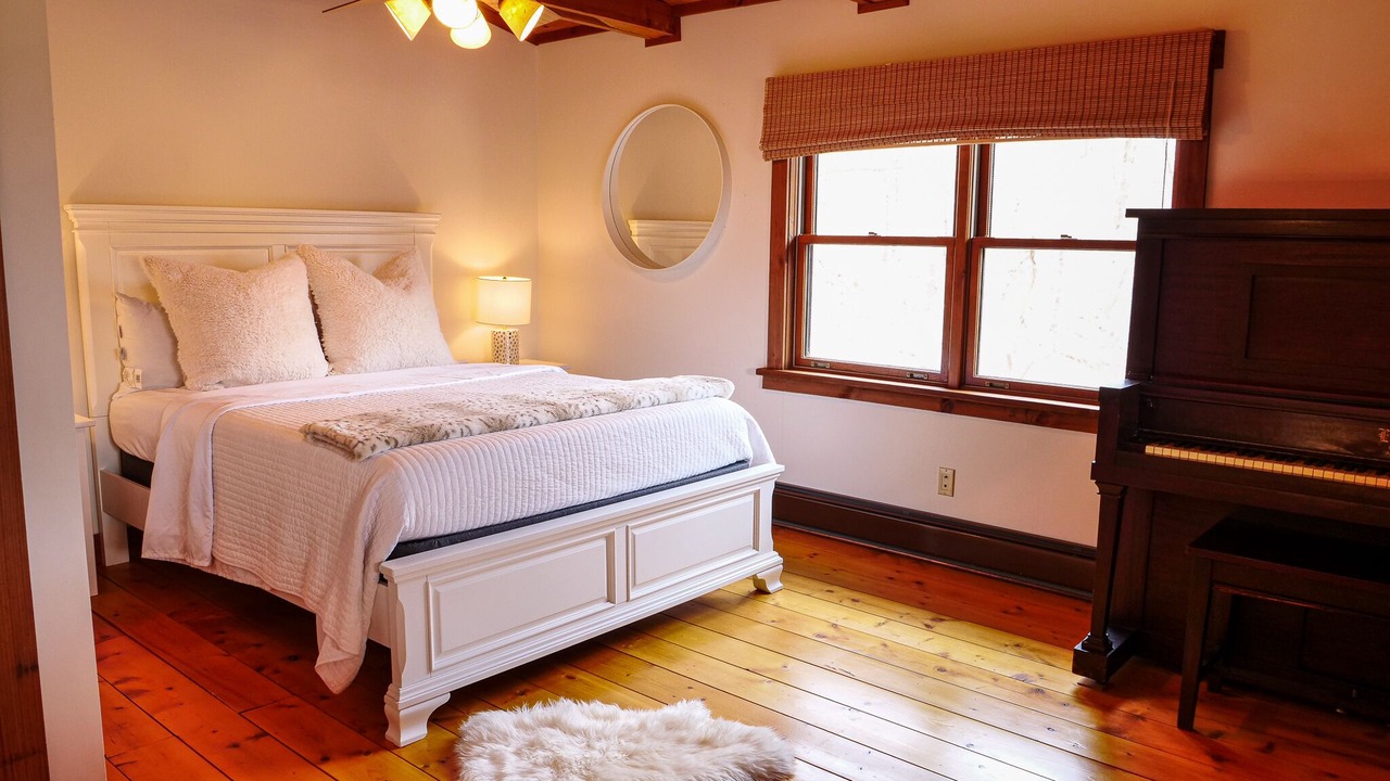 Photo of Bedroom in South Bloomingville