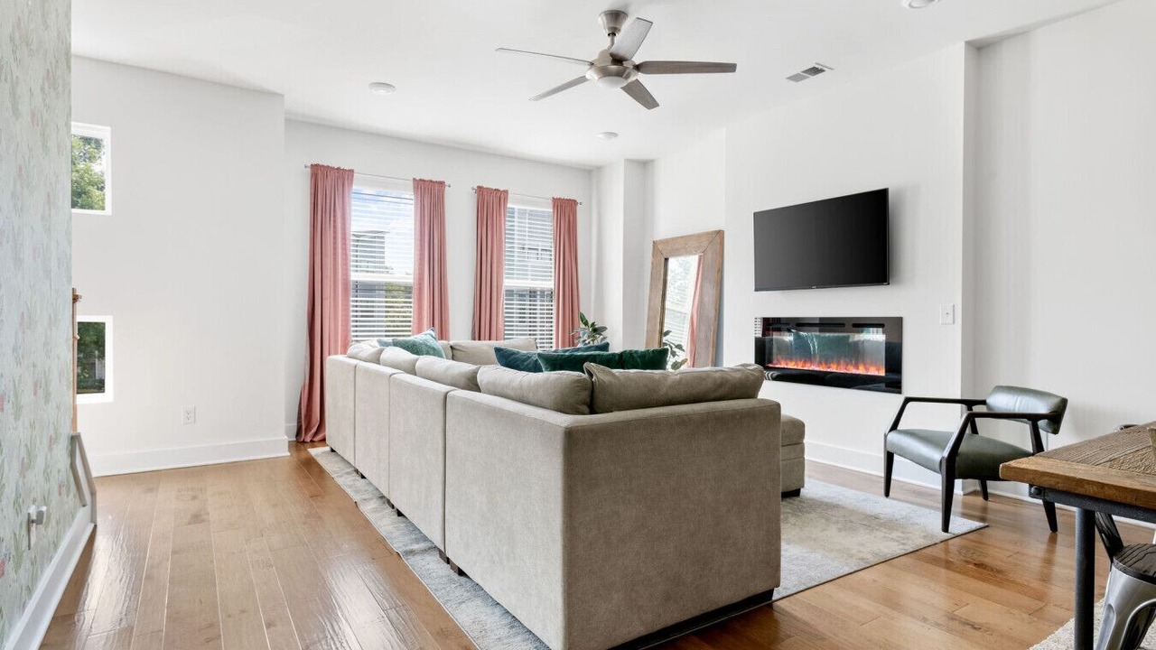 Photo of Livingroom in North Charleston
