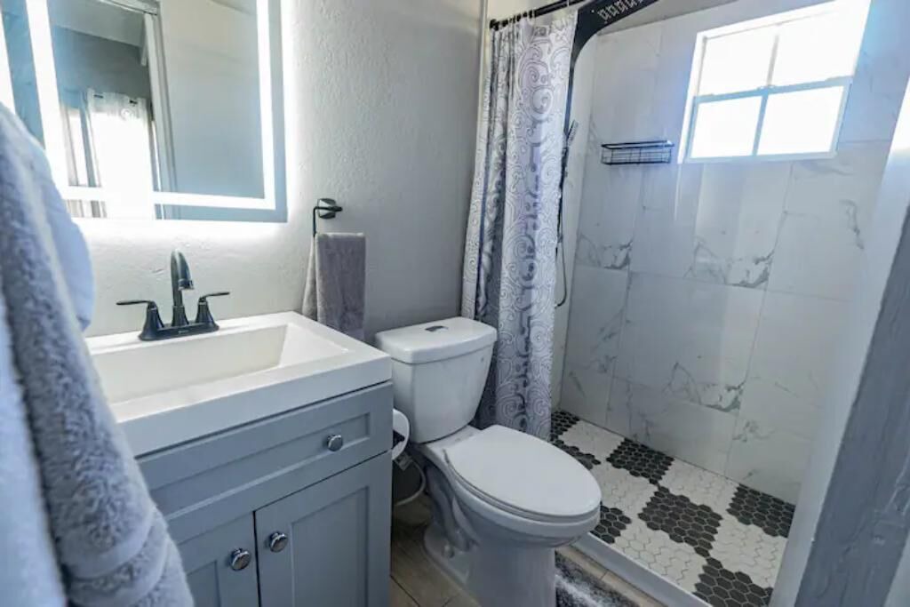 Photo of Bathroom in Piggotts