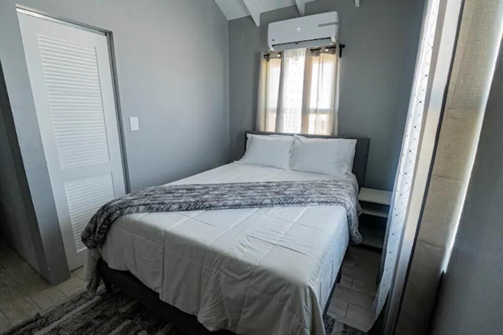 Photo of Bedroom in Piggotts