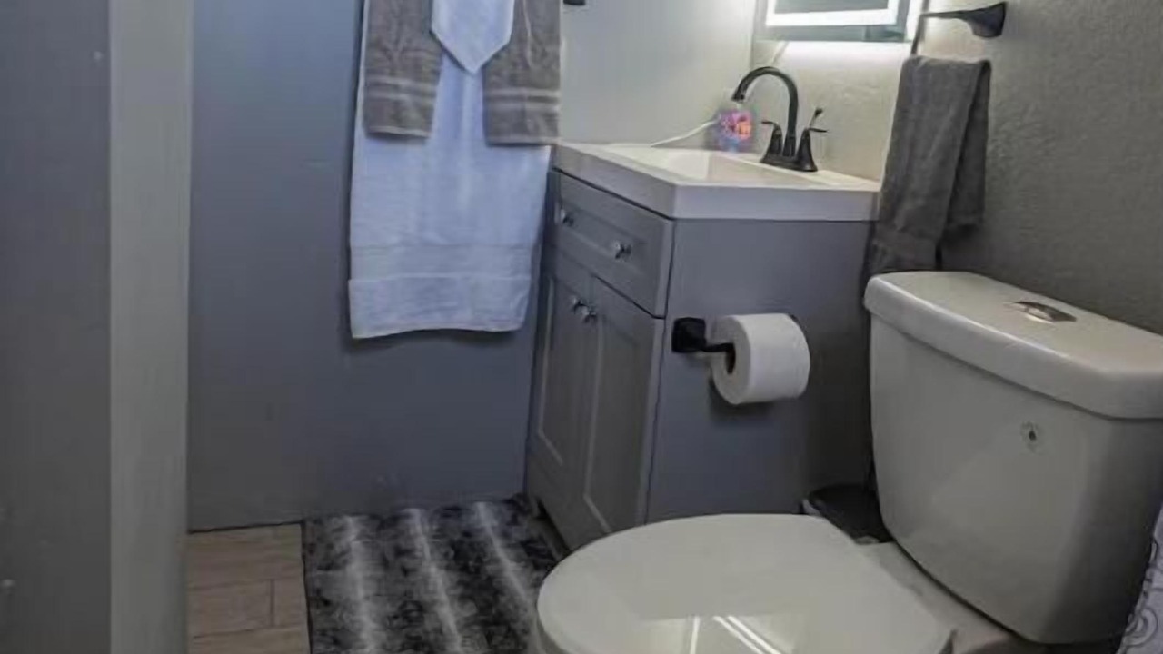 Photo of Bathroom in Piggotts