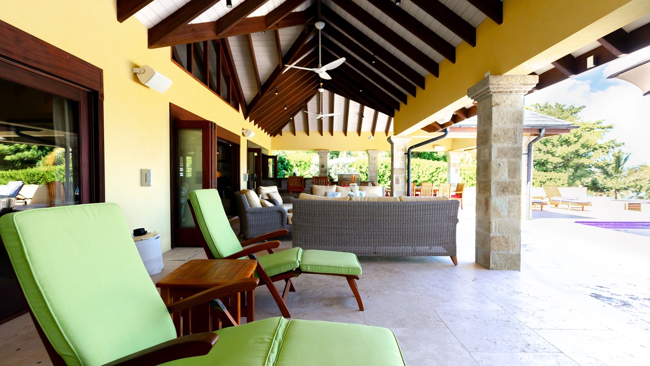 Photo of Patio Balcony in Mamora Bay