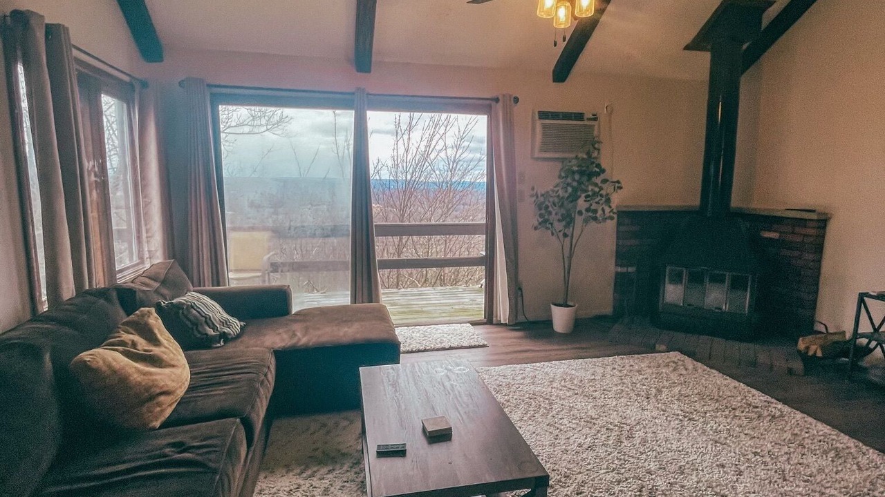 Photo of Livingroom in Village at Camelback