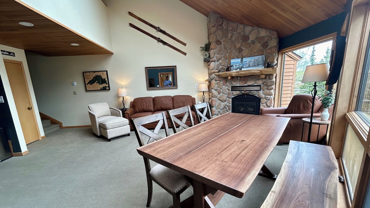 Photo of Bedroom in Two Harbors