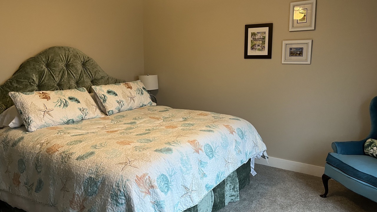 Photo of Bedroom in Kelleys Island
