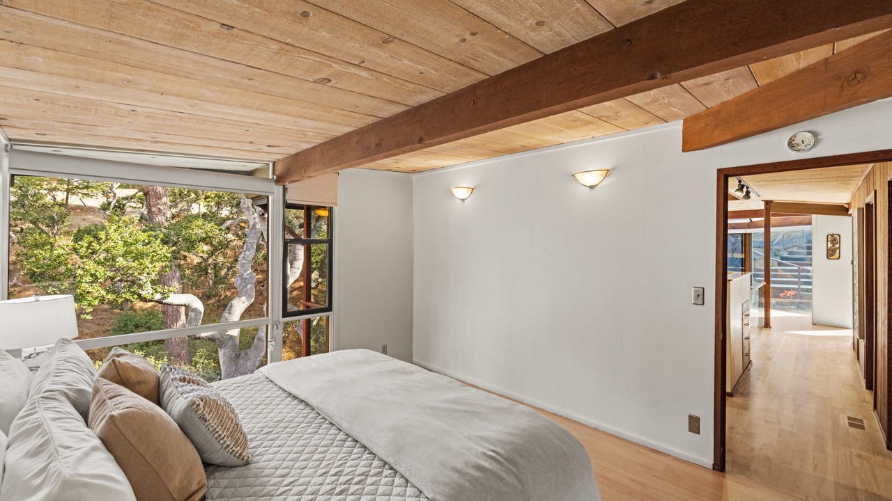 Photo of Bedroom in Rancho Rio Vista