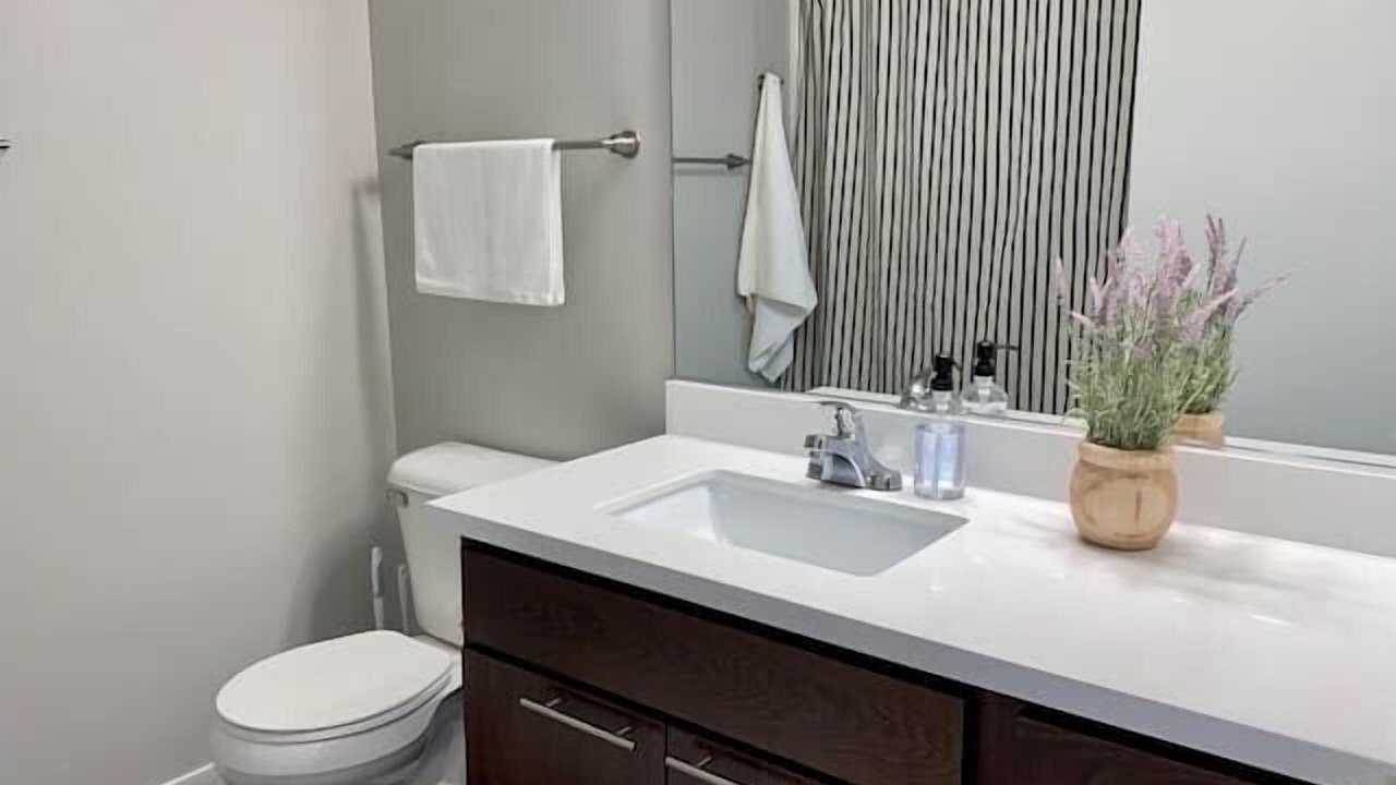 Photo of Bathroom in Downtown Des Moines