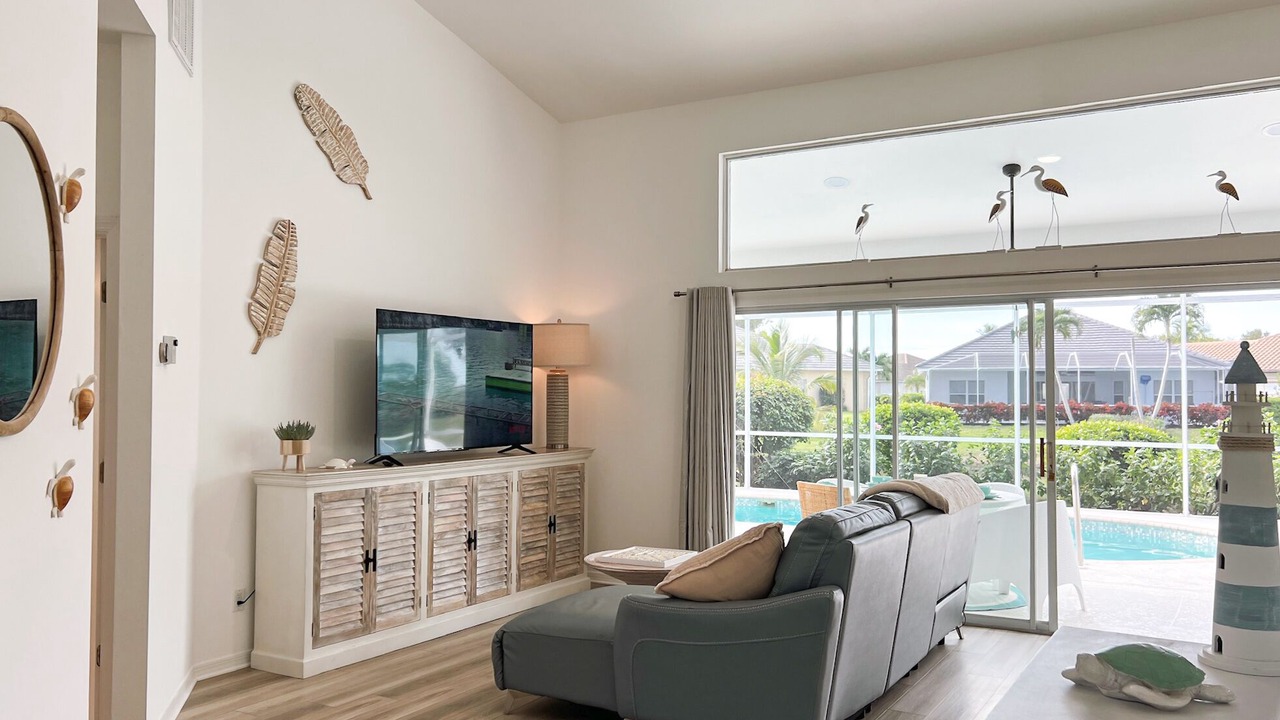 Photo of Livingroom in Falcons Glen