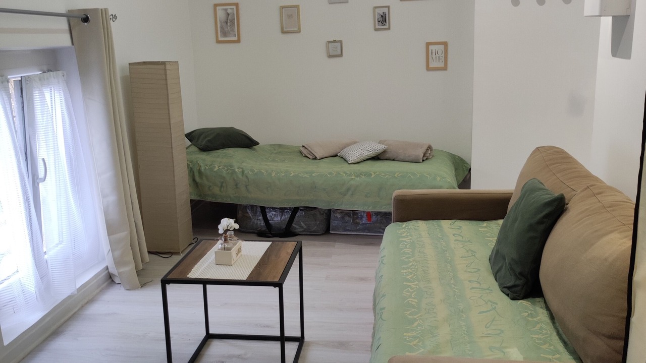 Photo of Bedroom in Louvres
