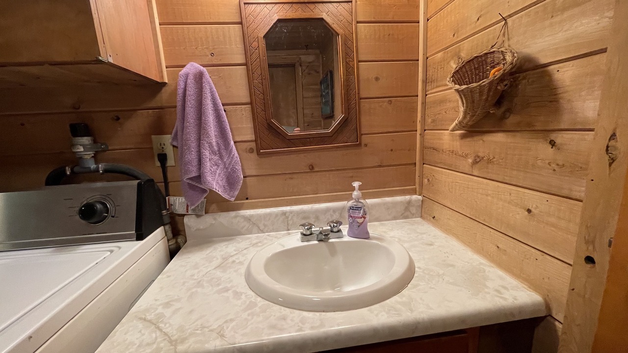 Photo of Bathroom in Rumely