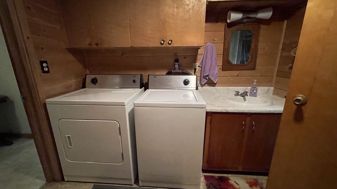 Photo of Bathroom in Rumely