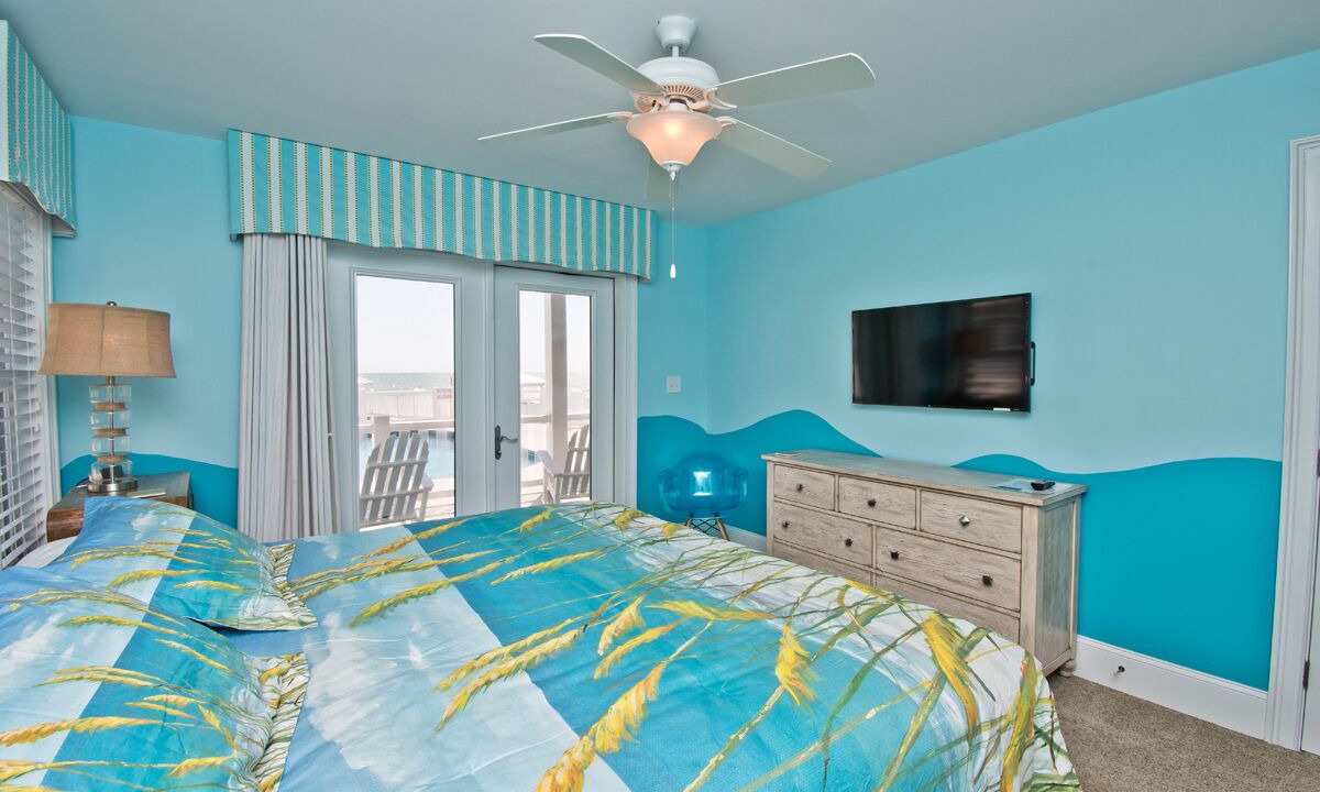Photo of Bedroom in Atlantic Beach