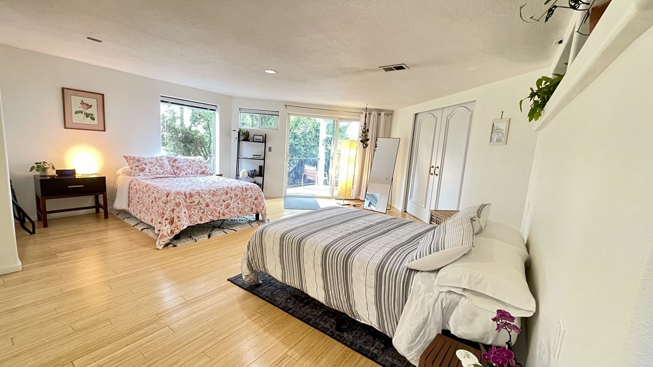 Photo of Bedroom in Johns Landing