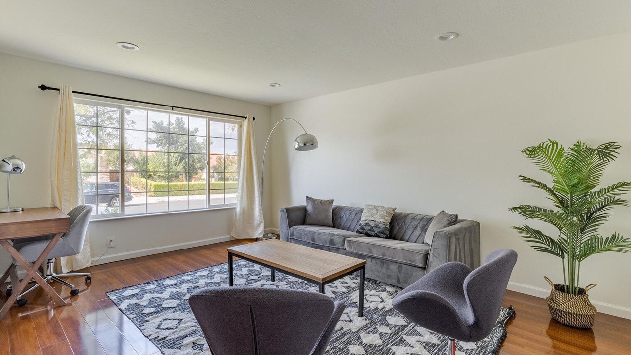 Photo of Livingroom in Berryessa