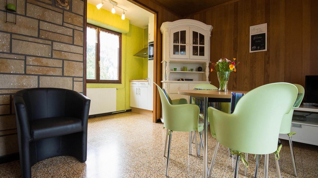 Photo of Livingroom in Froidchapelle