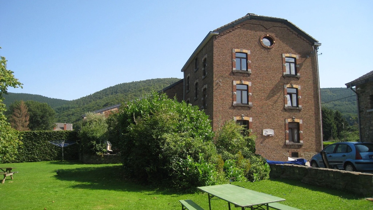 Photo of Outdoor in Coo