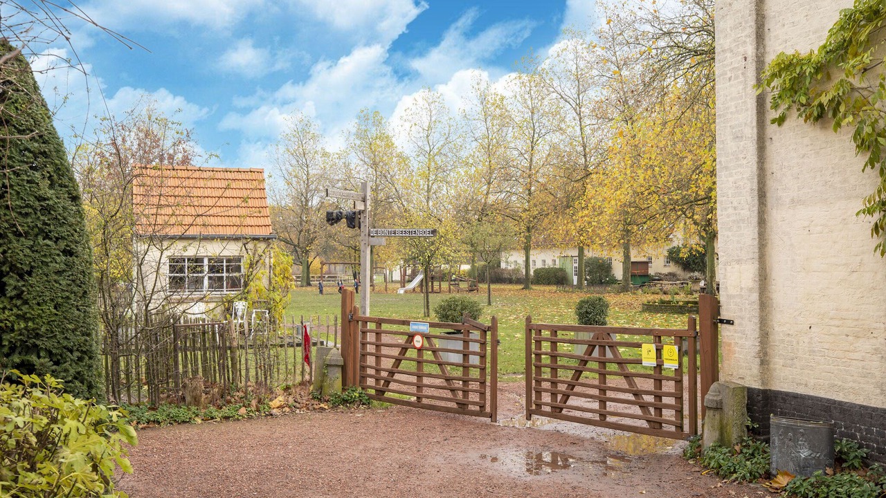 Photo of Outdoor in Wortel