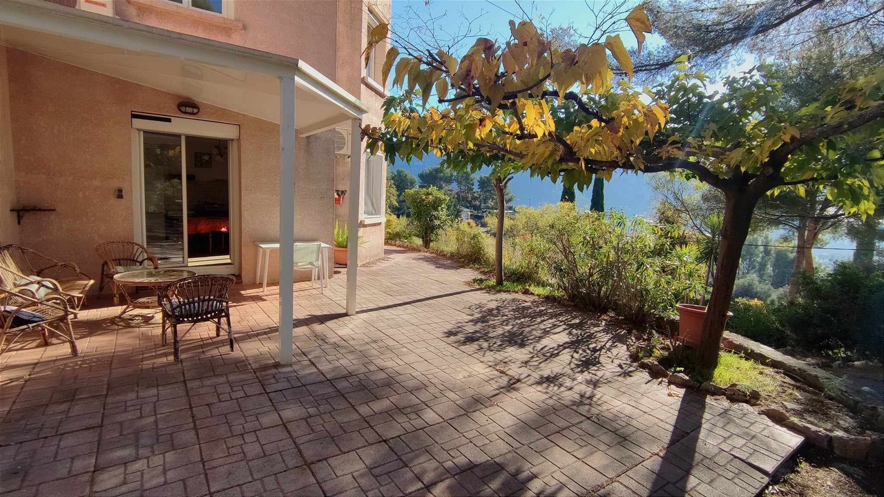 Photo of Outdoor in Le Revest-les-Eaux