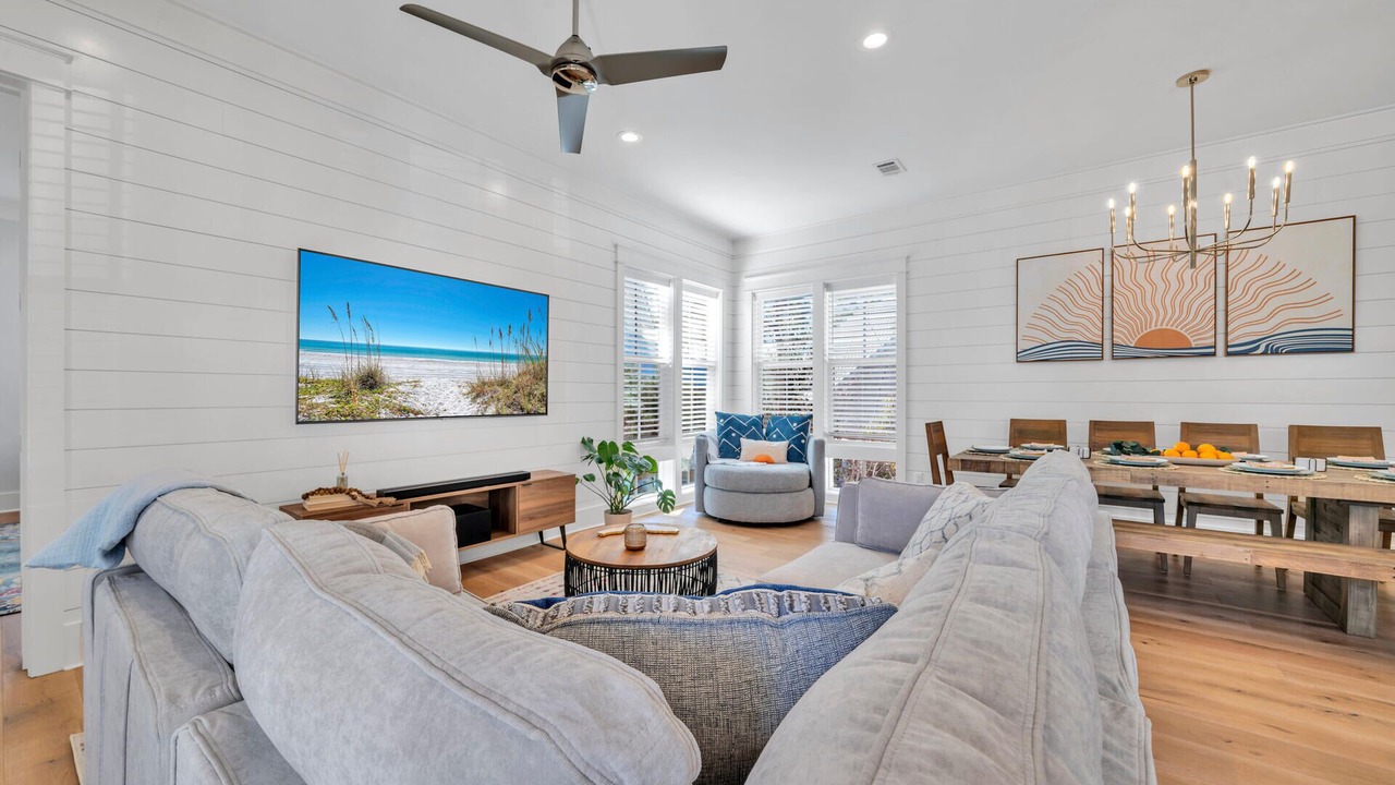 Photo of Livingroom in Lakeside at Blue Mountain Beach