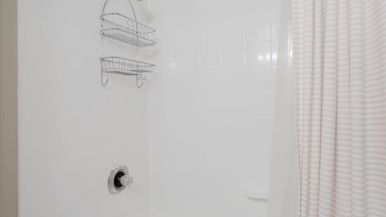 Photo of Bathroom in Connecticut Ave - K Street