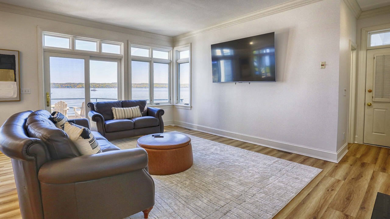 Photo of Livingroom in Canandaigua