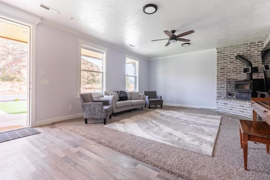 Photo of Bedroom in Colorado City
