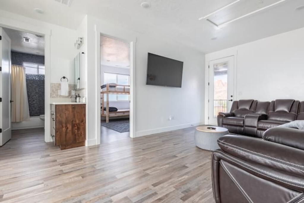 Photo of Bedroom in Colorado City