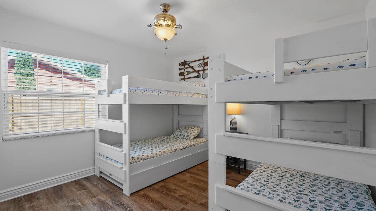 Photo of Bedroom in Belair Bayou
