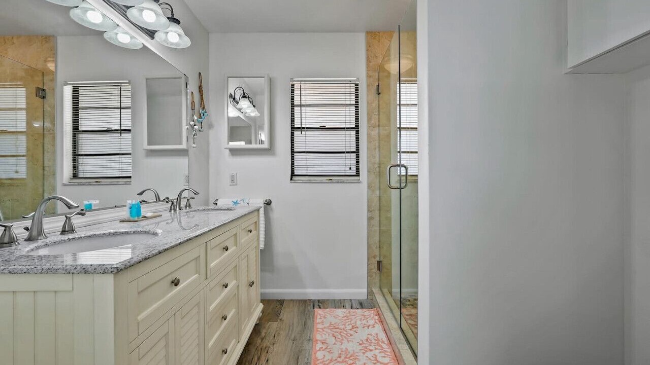 Photo of Bathroom in Belair Bayou