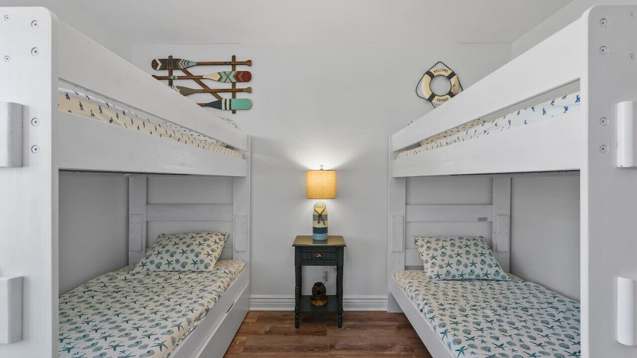 Photo of Bedroom in Belair Bayou