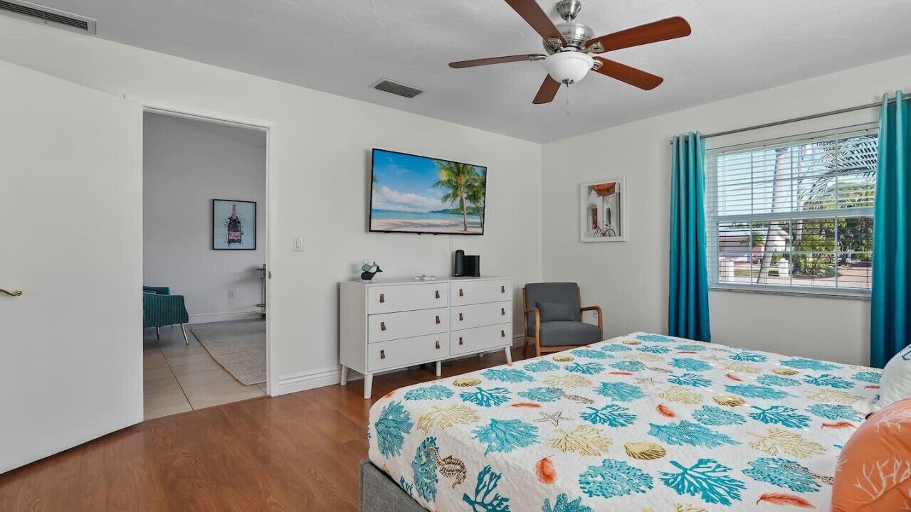Photo of Bedroom in Belair Bayou