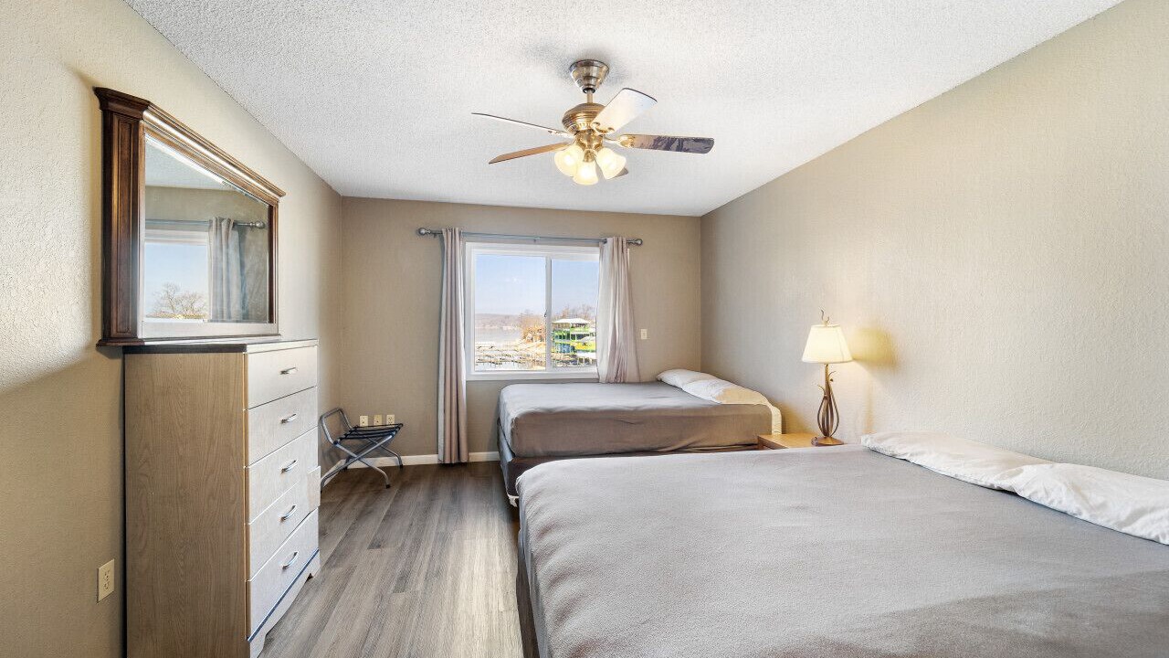 Photo of Bedroom in Lake Ozark