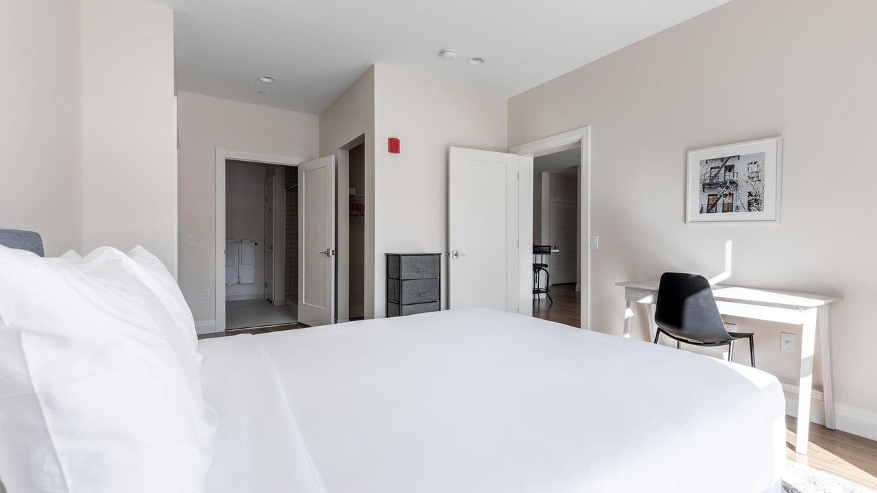 Photo of Bedroom in Newtonville