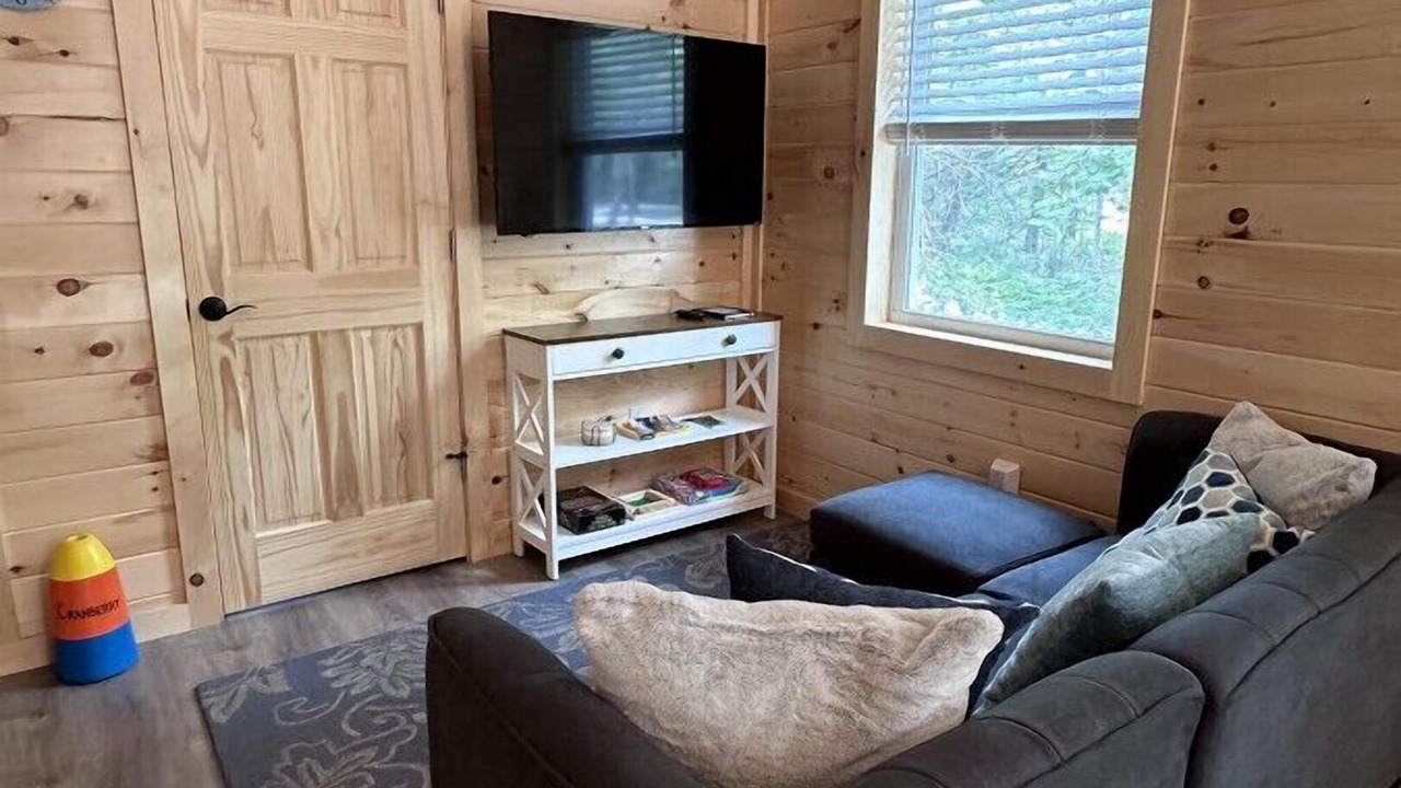 Photo of Livingroom in Town Hill