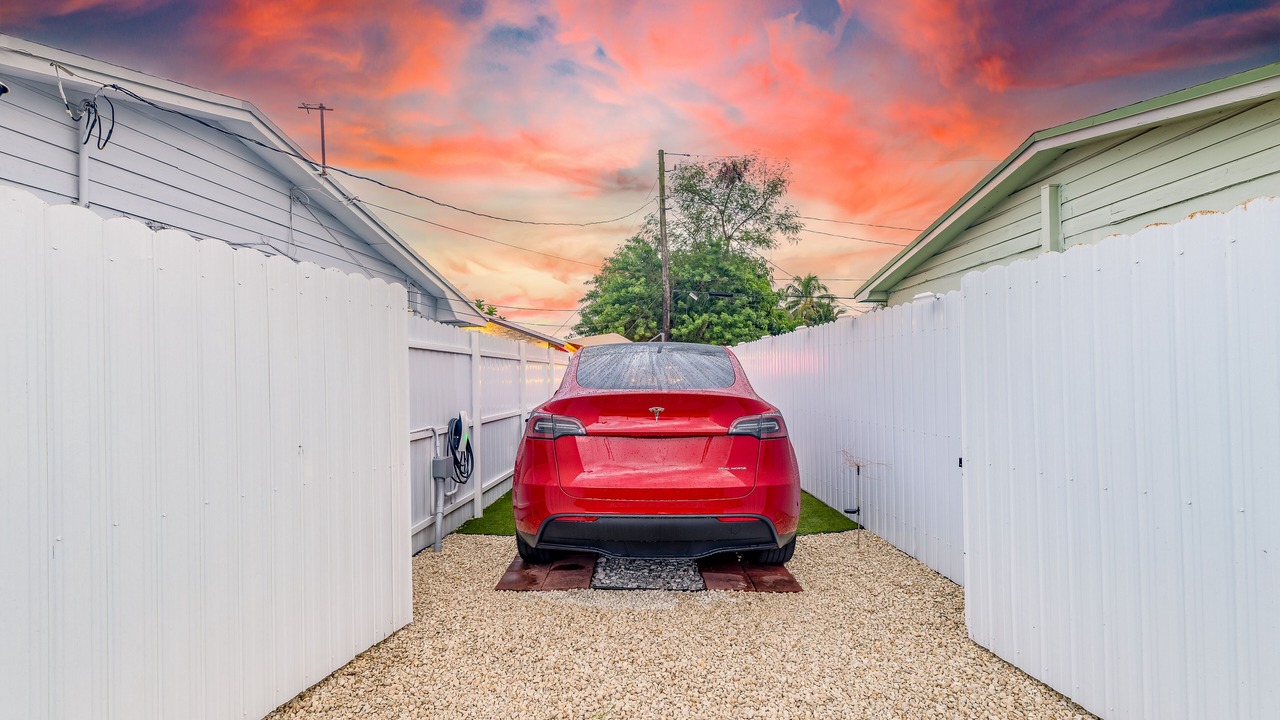 Photo of Outdoor in Carol City