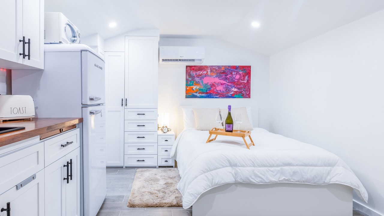 Photo of Bedroom in Carol City