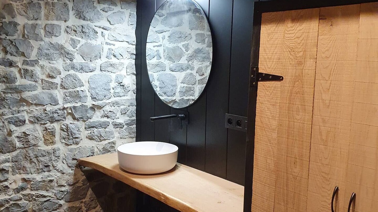 Photo of Bathroom in Bomal-sur-Ourthe