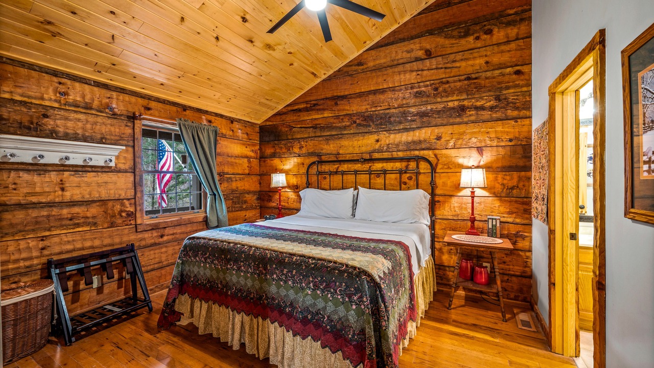 Photo of Bedroom in Townsend