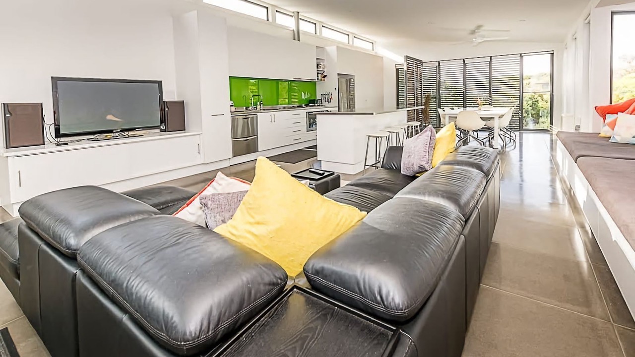 Photo of Livingroom in Sandy Point